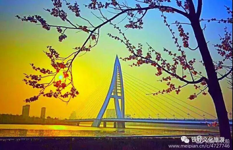 铁岭凡河新区景观带1